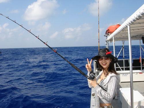 娱乐吃瓜钓鱼视频